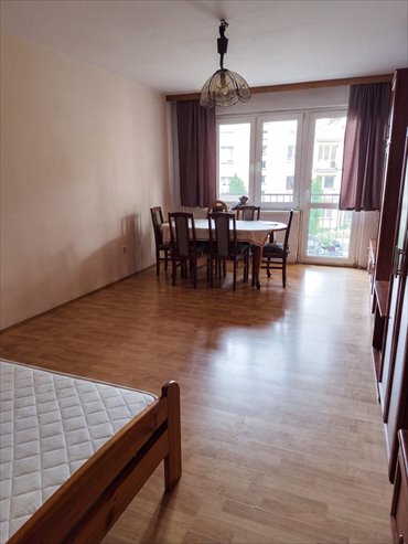 Na sprzedaż przestronna kawalerka 36,7 m² z balkonem w Tychach mieszkanie Tychy, E, al. Niepodległości