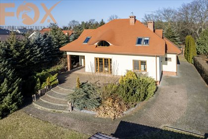 Przestronny dom z ogrodem, garażem i alarmem w Łodzi dom Łódź, Bałuty, Strykowska