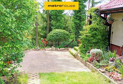 Urokliwy dom 80 m² z klimatyczną werandą i zalesionym ogrodem dom Popowo-Parcele