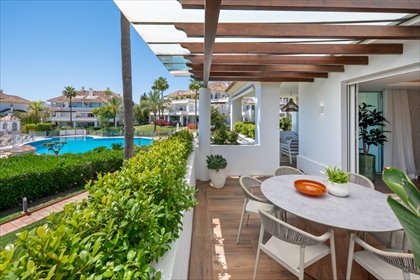 Sprzedam przestronny apartament 208 m² z tarasem i widokami mieszkanie Marbella Golden Mile Monte Paraiso, Monte Paraiso