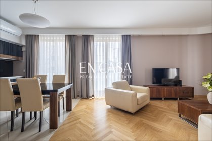 Luksusowy 3-pokojowy apartament z basenem i siłownią mieszkanie Warszawa, Śródmieście, Sienna