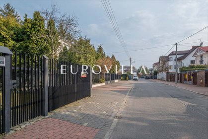 Na sprzedaż działka 1075 m² w Wilanowie Niskim z domem do remontu działka Warszawa, Wilanów Niski