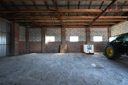 Magazyn 110 m2 z placem manewrowym i dobrą dostępnością magazyn Zemborzyce Tereszyńskie
