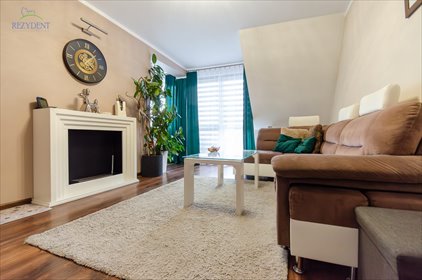 Na sprzedaż przestronne 107 m² dwupoziomowe mieszkanie w Katowicach mieszkanie Katowice, Ligota-Panewniki, Szafirowa