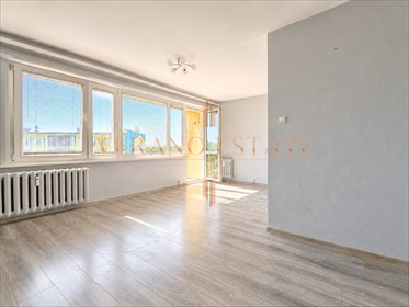 Dwustronne 48 m² z balkonem, do remontu, Osiedle Widok mieszkanie Skierniewice, Władysława Orkana
