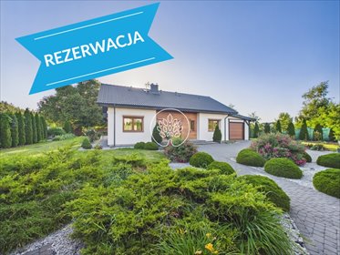 Sprzedam dom 155 m² z ogrodem w Zielonce - komfort i przestrzeń dom Zielonka