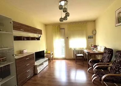 Przestronne 2-pokojowe mieszkanie z balkonem i piwnicą. mieszkanie Katowice, Bogucice, Sandomierska