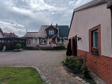 Przestronny dom po remoncie, garaż, piękny ogród dom Twardogóra