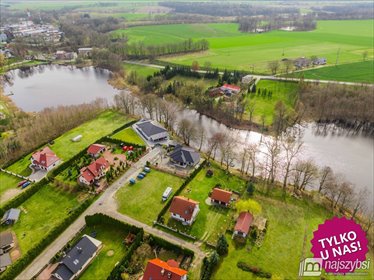 Nowoczesny dom nad jeziorem - 228 m² z tarasem i pokojem bilardowym dom Maszewo