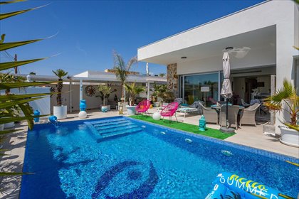 Nowoczesna willa 140 m² z basenem - El Chaparral dom El Chaparral, Costa Blanca