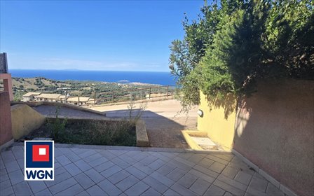 Urokliwy dom z widokiem na morze i góry, basen, taras dom Trinità