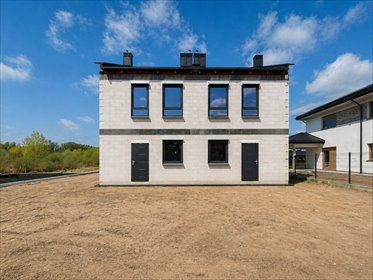 Nowoczesny dom 85 m² z ogródkiem i parkingiem dom Nowy Folwark, Łąkowa