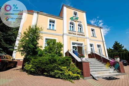 Nowoczesny obiekt z kliniką, 3 kondygnacje, parking lokal użytkowy Giżycko, Wilanowska