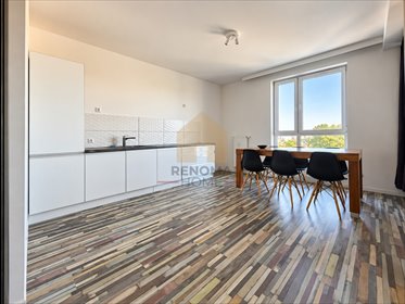 Polecam dwupoziomowy apartament 83,67 m² z tarasem 22 m² i panoramicznym widokiem mieszkanie Zielona Góra