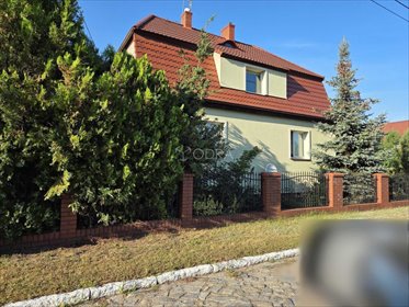 Solidny dom dwulokalowy 7 pokoi, ogród, garaże, 1120000 zł dom Wójcice