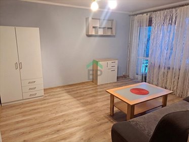 Dwupokojowe mieszkanie z balkonem i piwnicą w Tysiącleciu mieszkanie Częstochowa, Tysiąclecie