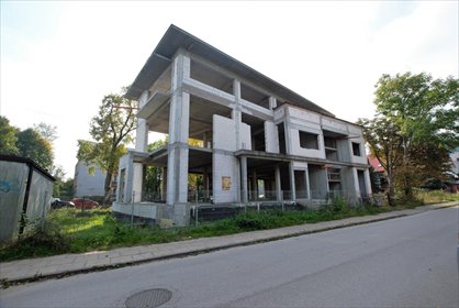 Polecam budynek usługowo-biurowo-mieszkalny 863 m² w Kielcach lokal użytkowy Kielce, Czarnów, Piekoszowska