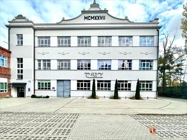 Polecam nowoczesne biuro 558 m² w zabytkowym budynku w Sochaczewie lokal użytkowy Sochaczew