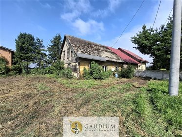 Dom z potencjałem na dużej działce 1000 m² (Grabiny-Zameczek) dom Grabiny-Zameczek, Łąkowa