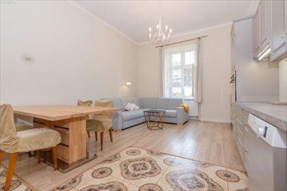 Na wynajem przestronne 70 m² w sercu Starego Miasta Kraków mieszkanie Kraków, Stare Miasto, Stare Miasto, Trynitarska