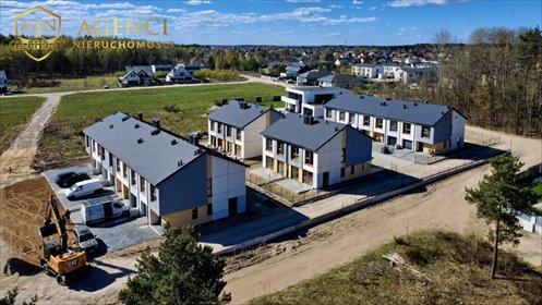 Dom w Grabówce z wysokim standardem i pompą ciepła dom Grabówka, Wypoczynkowa