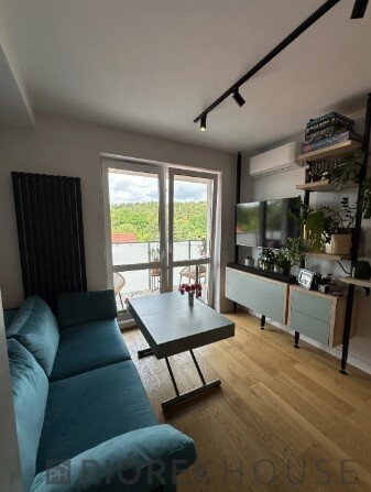 Sprzedam komfortowe 2-pokojowe mieszkanie 36 m² z balkonem w Wesołej mieszkanie Warszawa, Wesoła, Mazowiecka