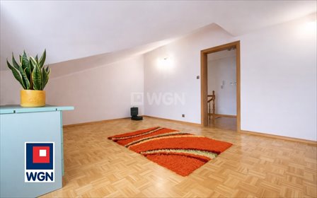 Do sprzedania dom z lokalami użytkowymi i podpiwniczeniem w Ełku dom Ełk, Osiedle Kochanowskigo, Kilińskiego