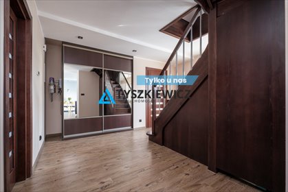 Dwupoziomowe mieszkanie 107m2 z dużym balkonem i miejscem postojowym mieszkanie Banino, Czerwonej Jarzębiny