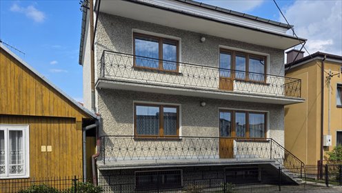 Przestronny dom z dwoma wjazdami i garażami, 166 m2 dom Ulanów, Bartosza Głowackiego
