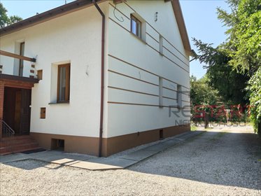Sprzedam przestronny dom 240 m² z działką 2150 m² i budynkiem gospodarczym dom Grodzisk Mazowiecki