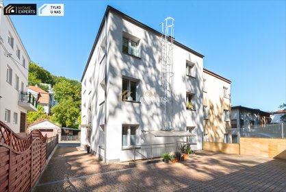 Dwupokojowa kamienica z garażem, odrestaurowana, 113 m2 mieszkanie Gdynia, Działki Leśne, Słupecka