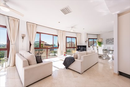 Polecam luksusowy penthouse z panoramicznym widokiem na Costa del Sol mieszkanie Costalita, Costalita