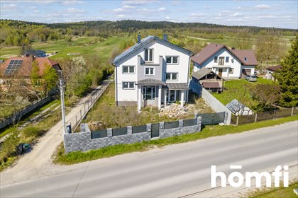 Zapraszam do obejrzenia domu 216 m² z nowoczesnym ogrzewaniem i dużą działką dom Kielce, Posłowice, Posłowicka