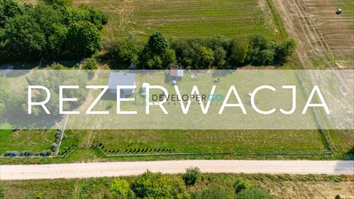 Urokliwa działka z domkiem letniskowym 35 m² i ogrodem dom Baranki