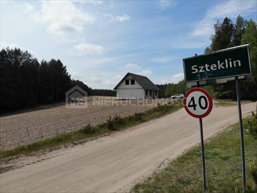 Szteklin ul. Leśna - stan surowy otwarty dom Szteklin, Leśna