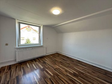 Sprzedam 3-pokojowe mieszkanie 40 m² w Wiśniczu mieszkanie Wiśnicze, Wiejska