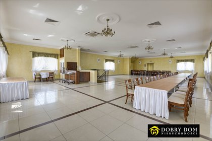 Kompleks 900 m² z budynkami usługowo-mieszkalnymi (Rosochate Kościelne) lokal użytkowy Rosochate Kościelne