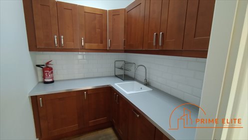 Przestronne 5-pokojowe mieszkanie w kamienicy polecam mieszkanie Warszawa, Śródmieście, Wspólna