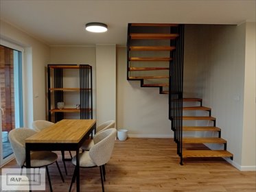 Nowoczesny dom 72 m² gotowy do wprowadzenia w Modle Królewskiej dom Królewska Modła, Polna