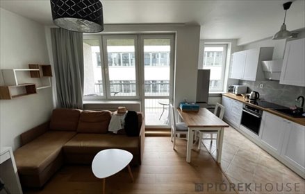 2-pokojowe mieszkanie z balkonem na Włochach, 31,5 m² mieszkanie Warszawa, Włochy, Naukowa
