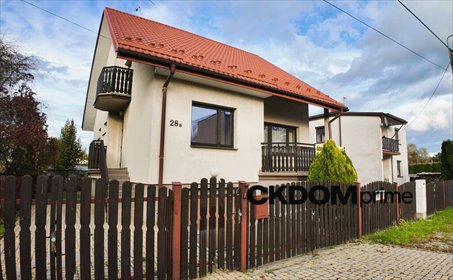 Dom z potencjałem, 6 pokoi, sauna, garaż, Kielce dom Kielce, Barwinek