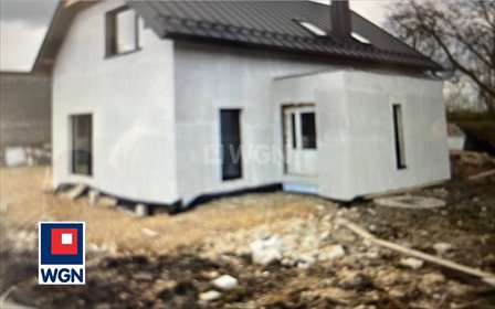 Dom wolnostojący z dużą działką i podziemną piwniczką. dom Stara Huta, wiejska