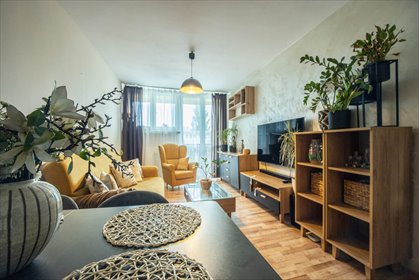 Dwa pokoje, balkon i spokój na ostatnim piętrze mieszkanie Łódź, Lucjana Rydla