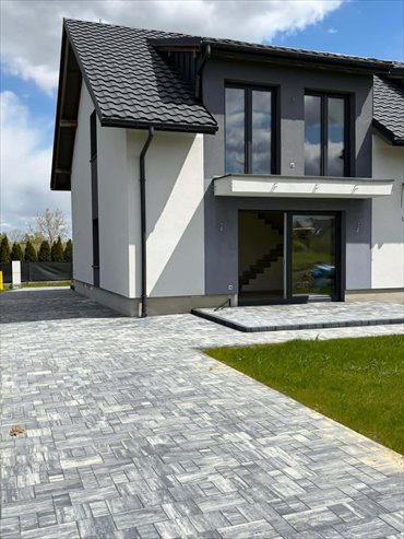 Nowoczesny dom 120 m2 z balkonami, ogrzewanie gazowe dom Krasne