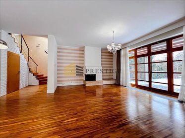 Na wynajem luksusowy dom 220 m² w Konstancinie dom Bielawa, Antonia Gaudiego