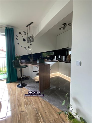 Ustroń: Komfortowy dwupoziomowy apartament z starodrzewem mieszkanie Ustroń