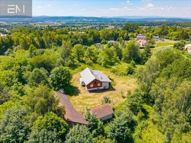 Gospodarstwo z domem i zabudowaniami - 2,7 ha. dom Potok
