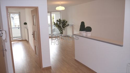 Lokal użytkowy na sprzedaż Poznań, Garbary, Garbary, Garbary 64m2 Foto 2