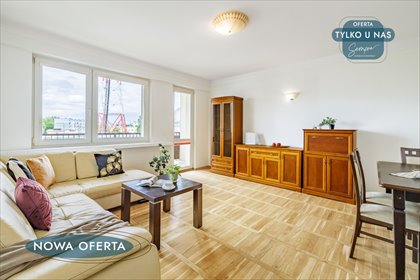 Przestronne 3-pokojowe mieszkanie z balkonem w centrum Sieradza mieszkanie Sieradz, Piastowska