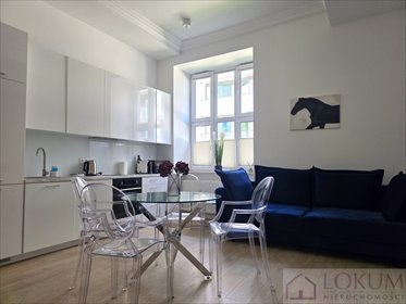 Urokliwy apartament 39 m² w odrestaurowanej kamienicy polecam mieszkanie Lublin, Śródmieście, Spokojna